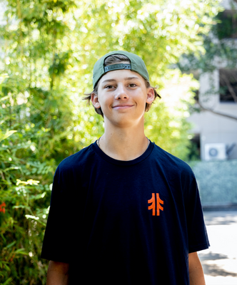 Load image into Gallery viewer, Mini Tree Tee - Navy / Vintage Red