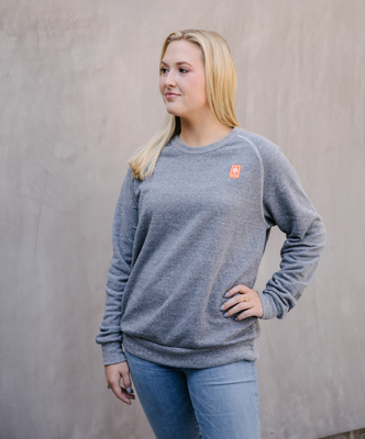 Load image into Gallery viewer, Everyday Raglan Sweatshirt - Eco Grey
