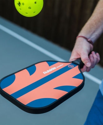 Load image into Gallery viewer, Oso Pickleball Balls - Set of 3
