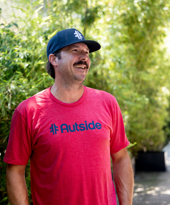 Load image into Gallery viewer, Autside Logo Tee - Heather Red / Navy
